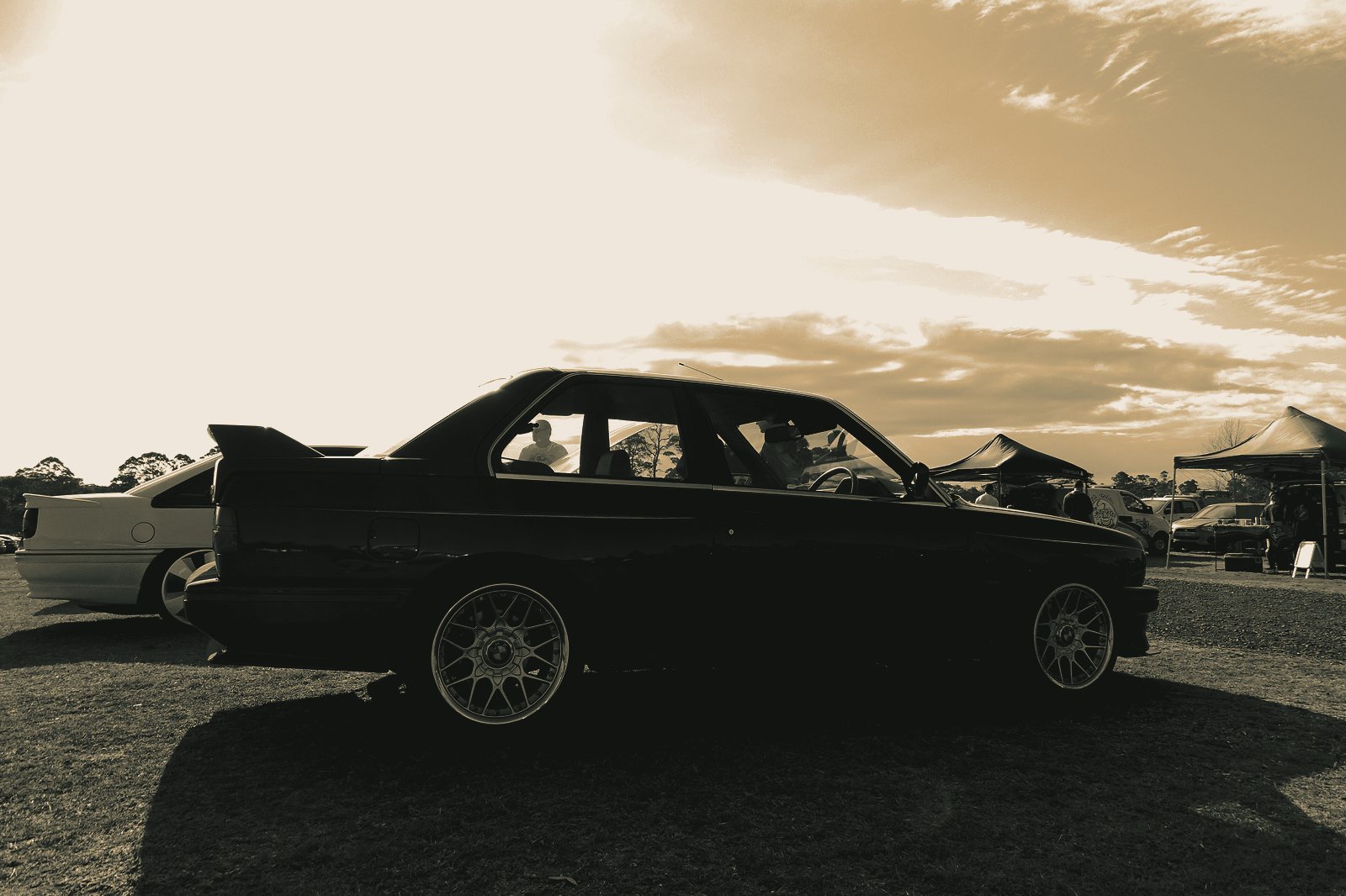 BMW E30 M3 against open sky — Issue 02, BMW E30 M3