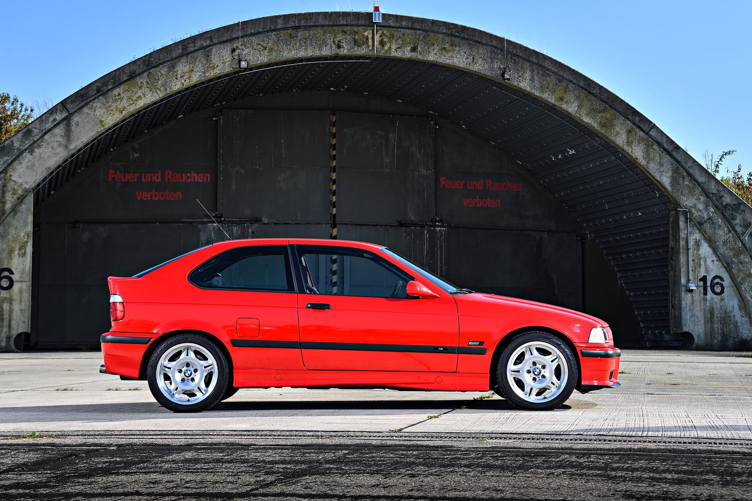 The BMW M3 Compact (E36) (09/2016)
